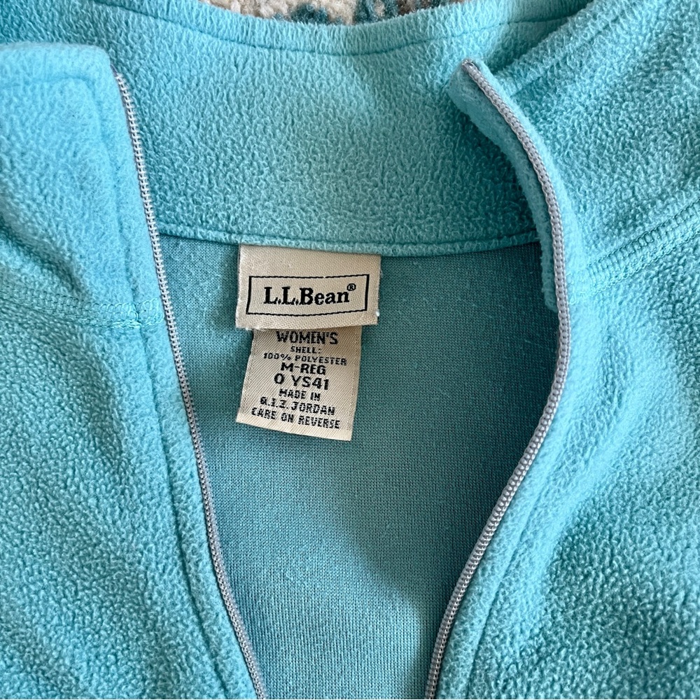 LL Bean Women’s Light Blue Fleece Pullover Sweatshirt - Picture 5 of 8